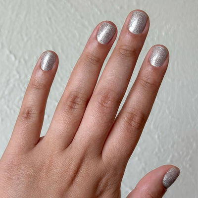 Platinum Velvet - Gel display on hand